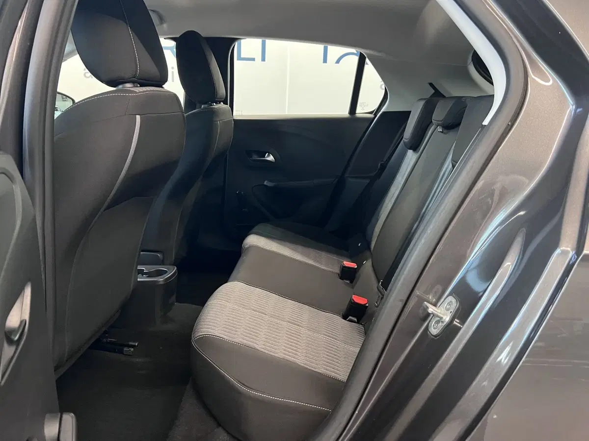 Opel Corsa usata a Bari (15)