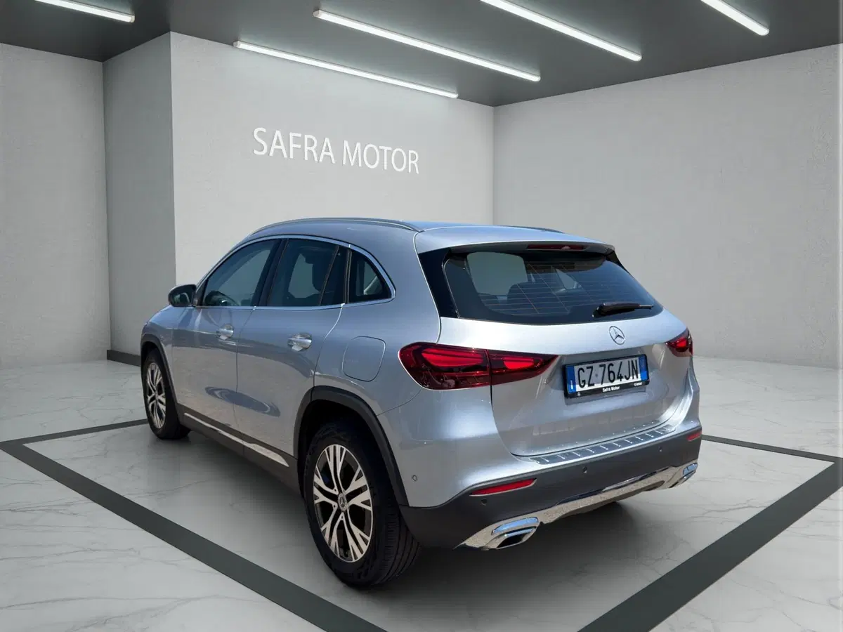 Mercedes-Benz GLA SUV usata a Cosenza (4)