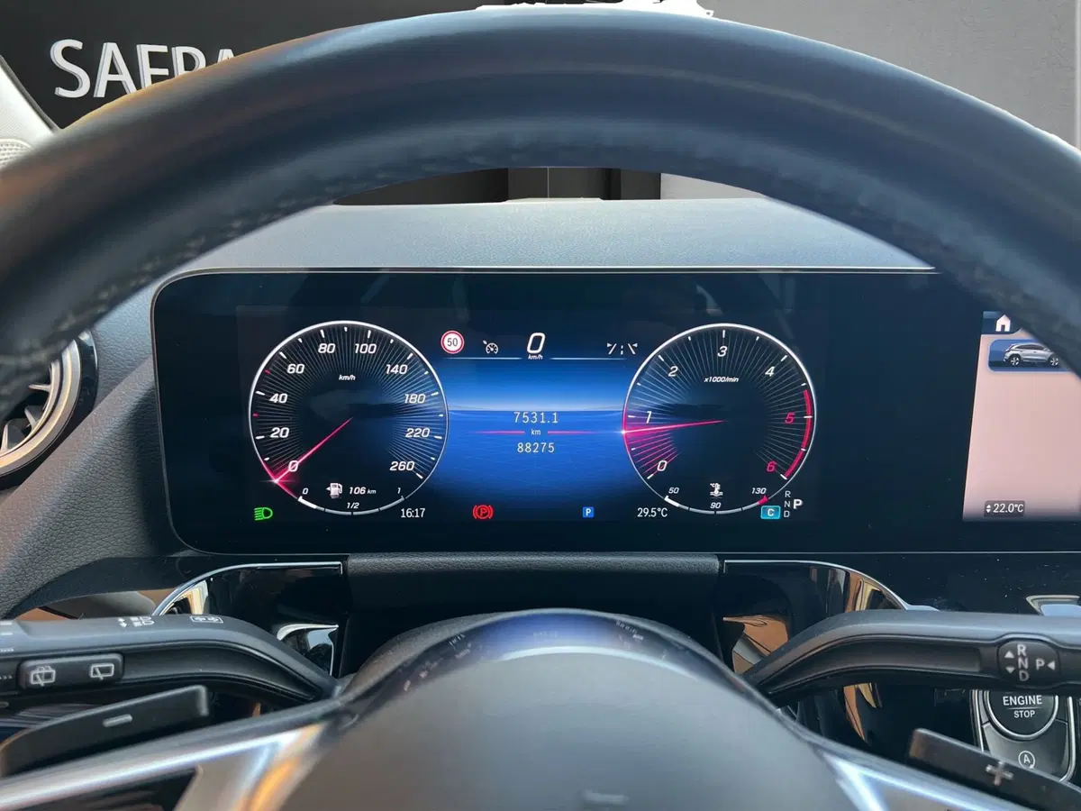Mercedes-Benz GLA SUV usata a Cosenza (11)