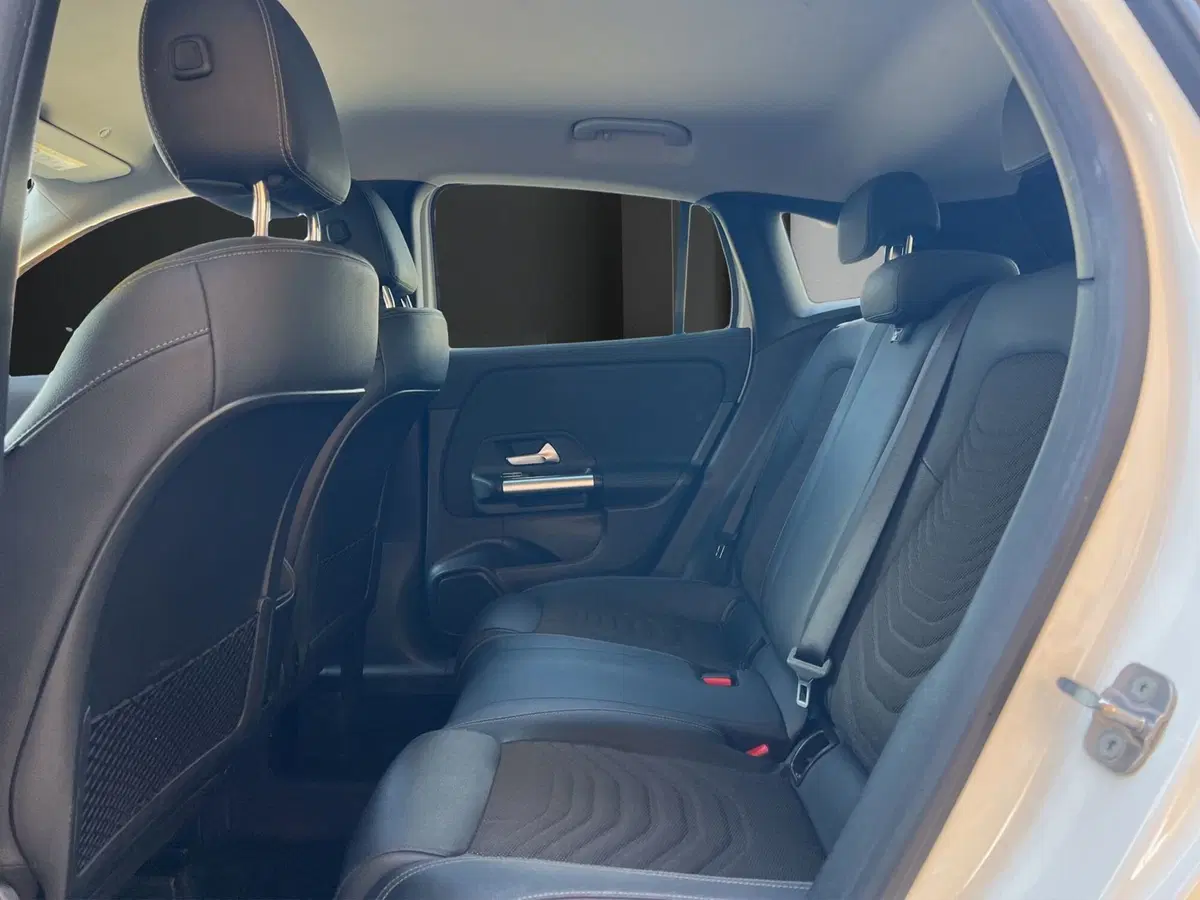 Mercedes-Benz GLA SUV usata a Cosenza (13)