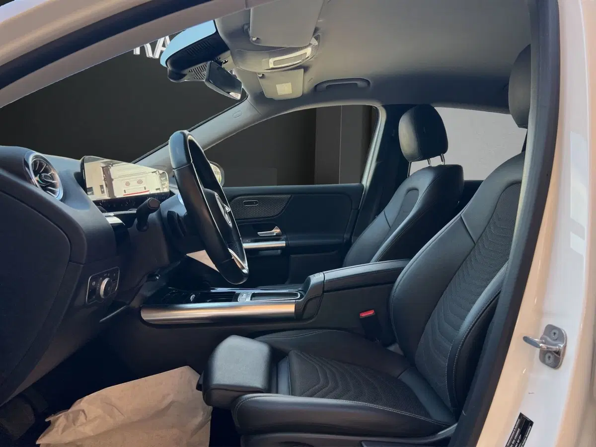 Mercedes-Benz GLA SUV usata a Cosenza (9)