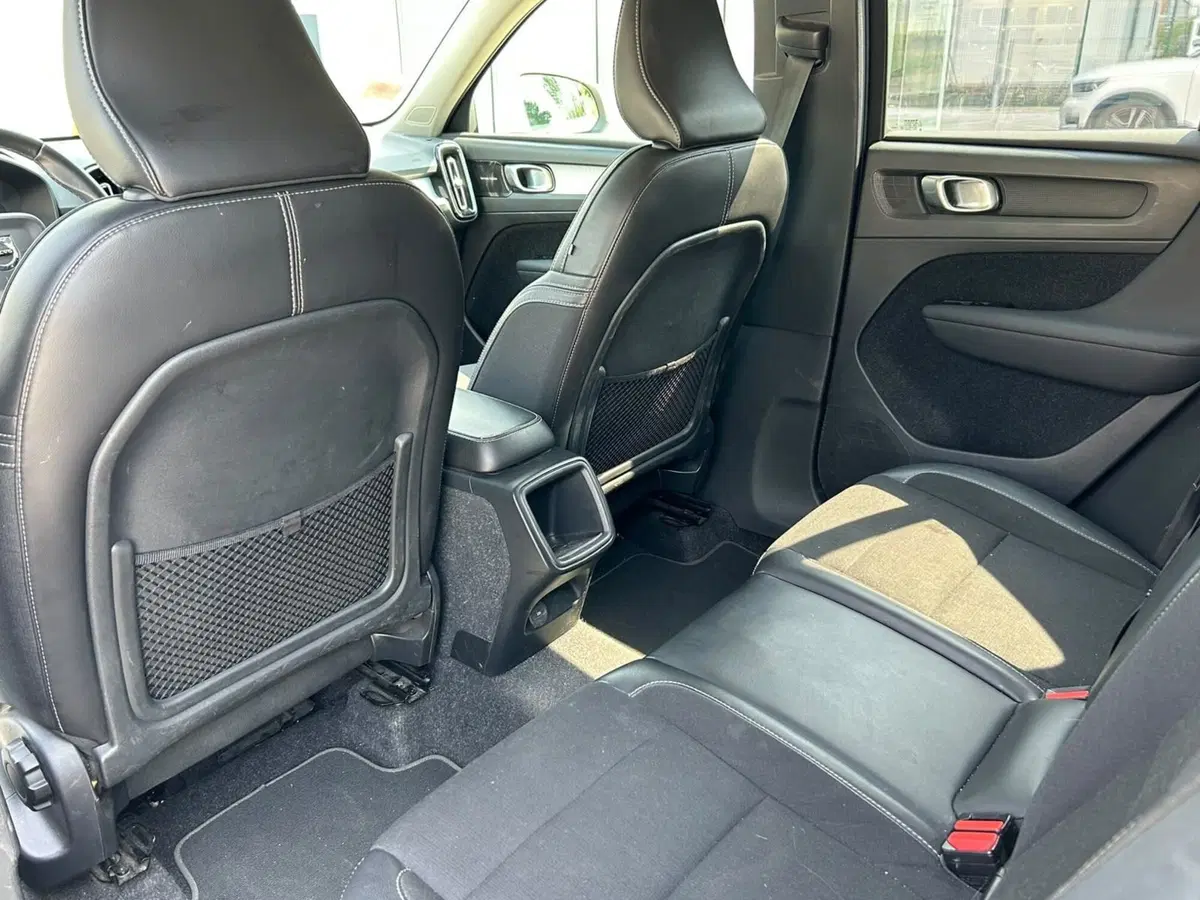 Volvo XC40 usata a Como (10)