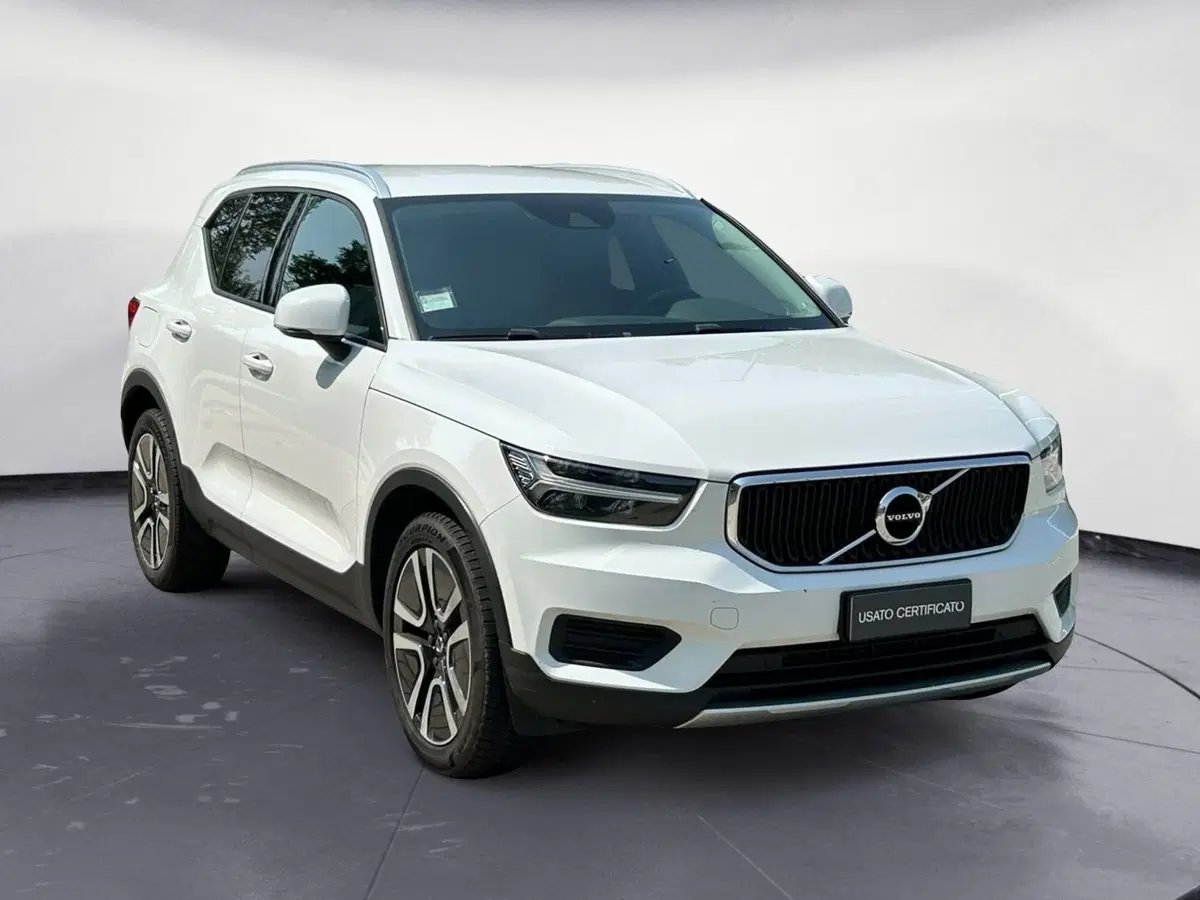 Volvo XC40 usata a Como (3)