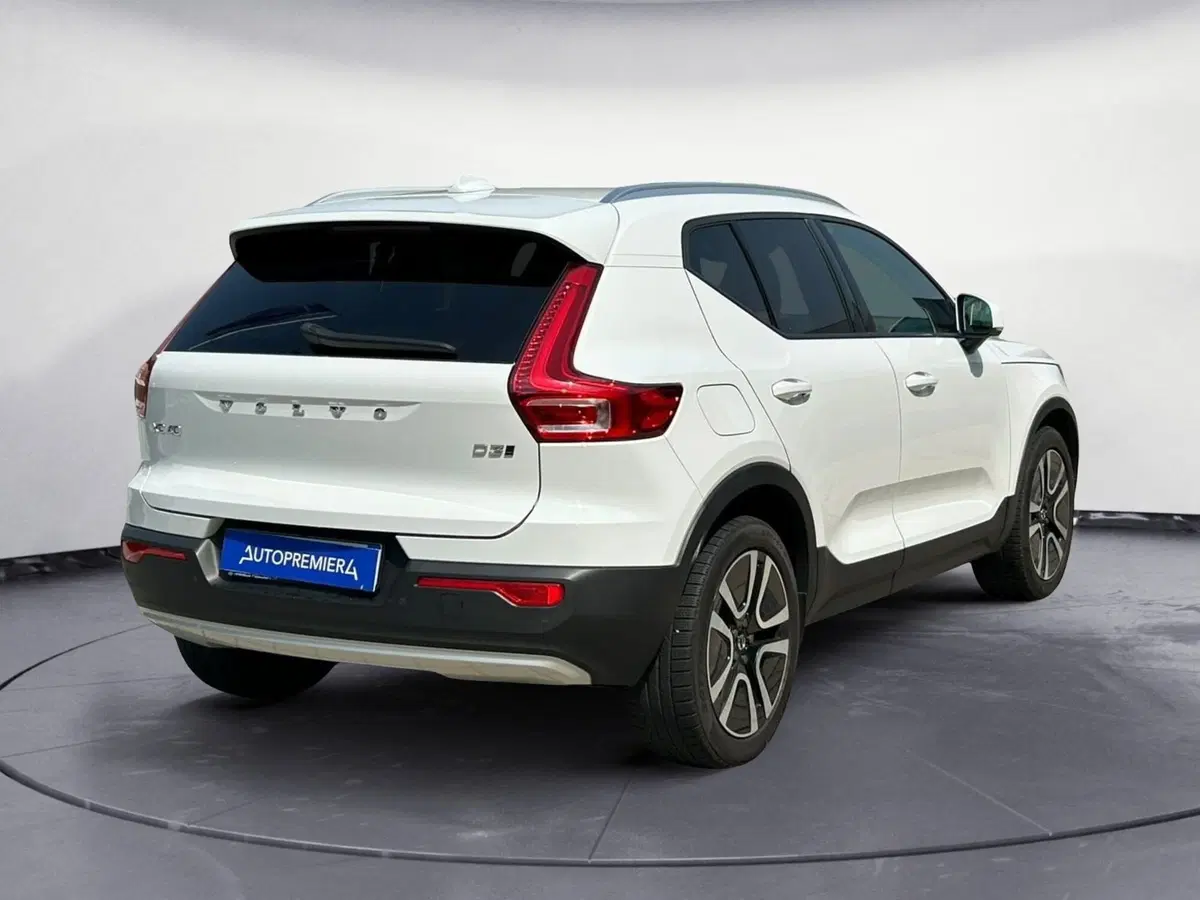 Volvo XC40 usata a Como (6)