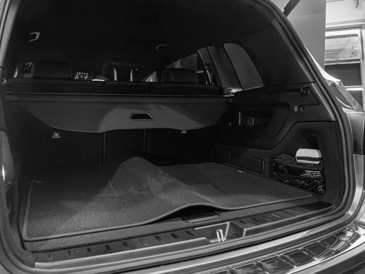 Mercedes-Benz GLB nuova a Ancona (10)