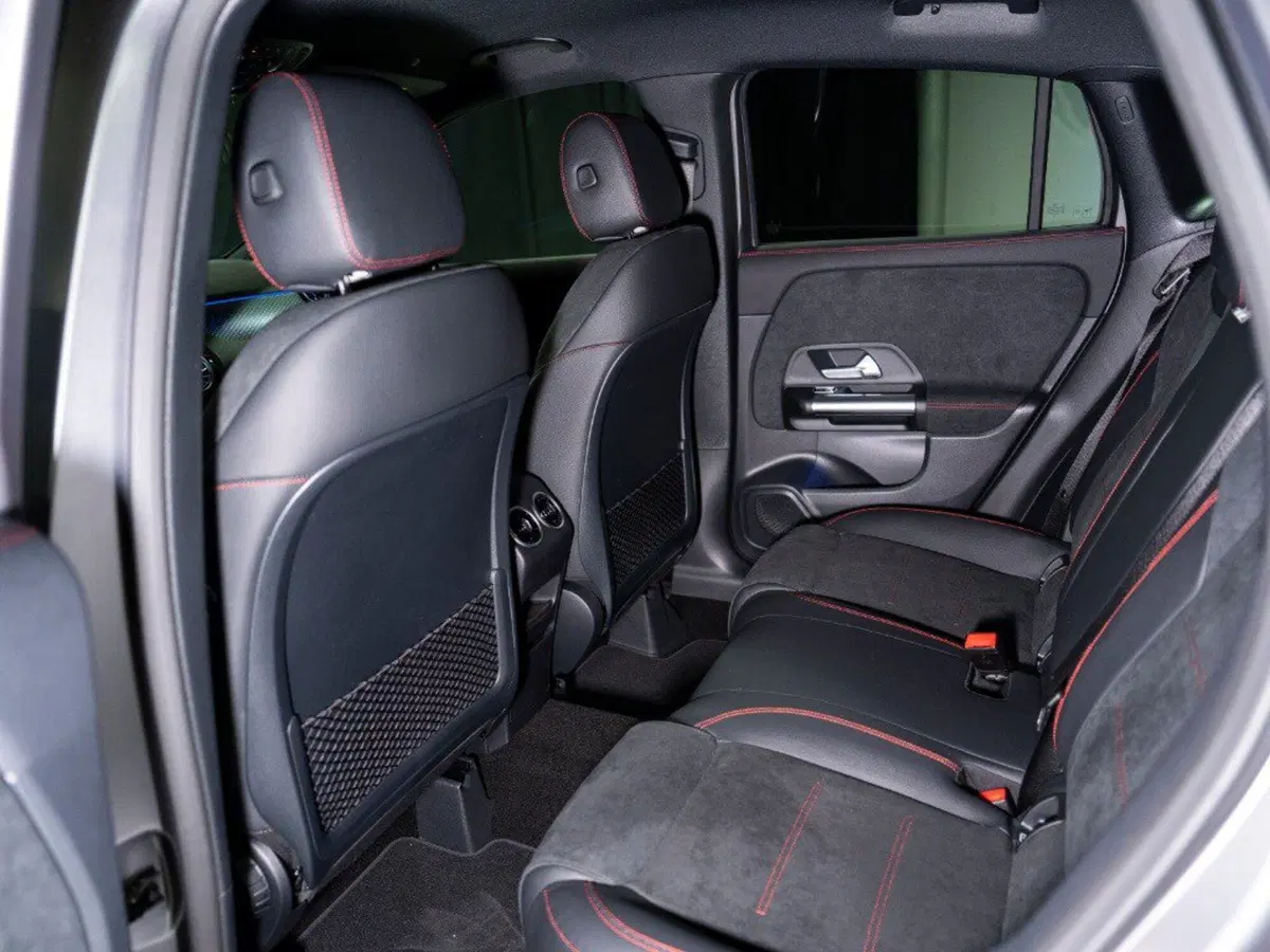 Mercedes-Benz GLA SUV nuova a Ancona (10)
