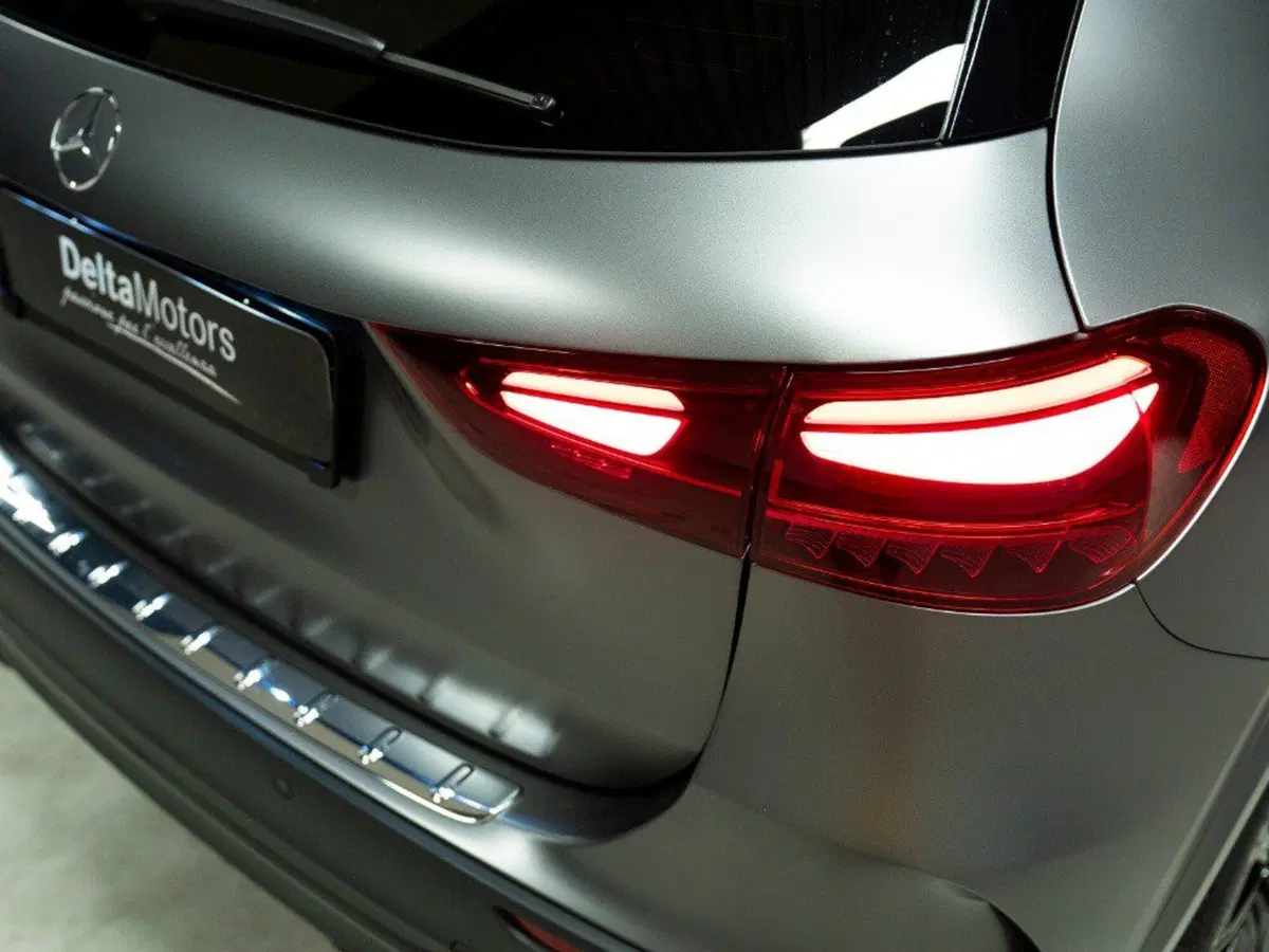 Mercedes-Benz GLA SUV nuova a Ancona (14)