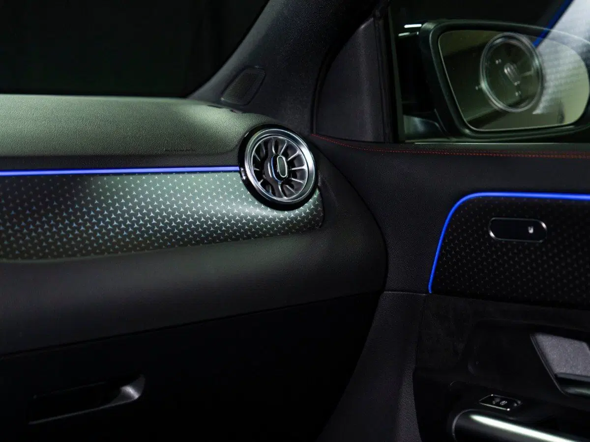 Mercedes-Benz GLA SUV nuova a Ancona (20)