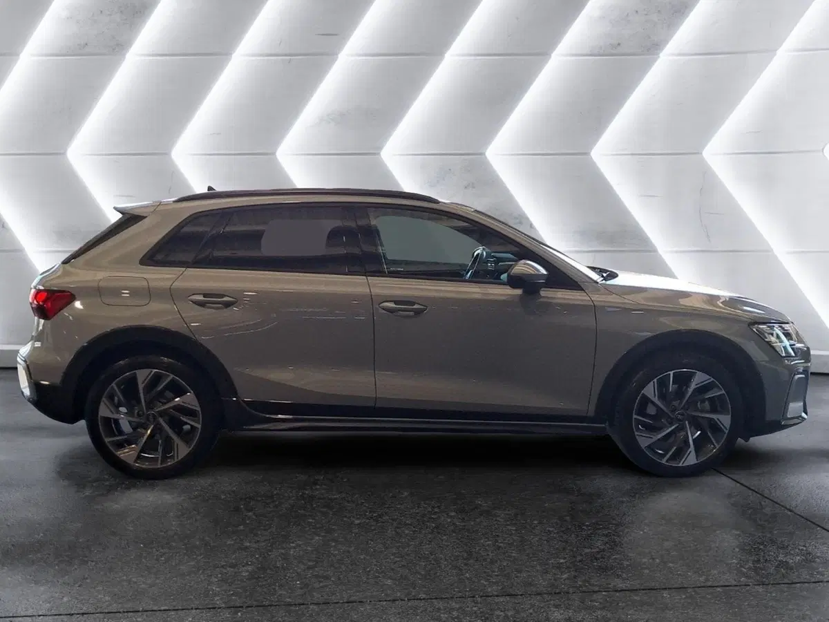 Audi A3 Sportback usata a Salerno (4)