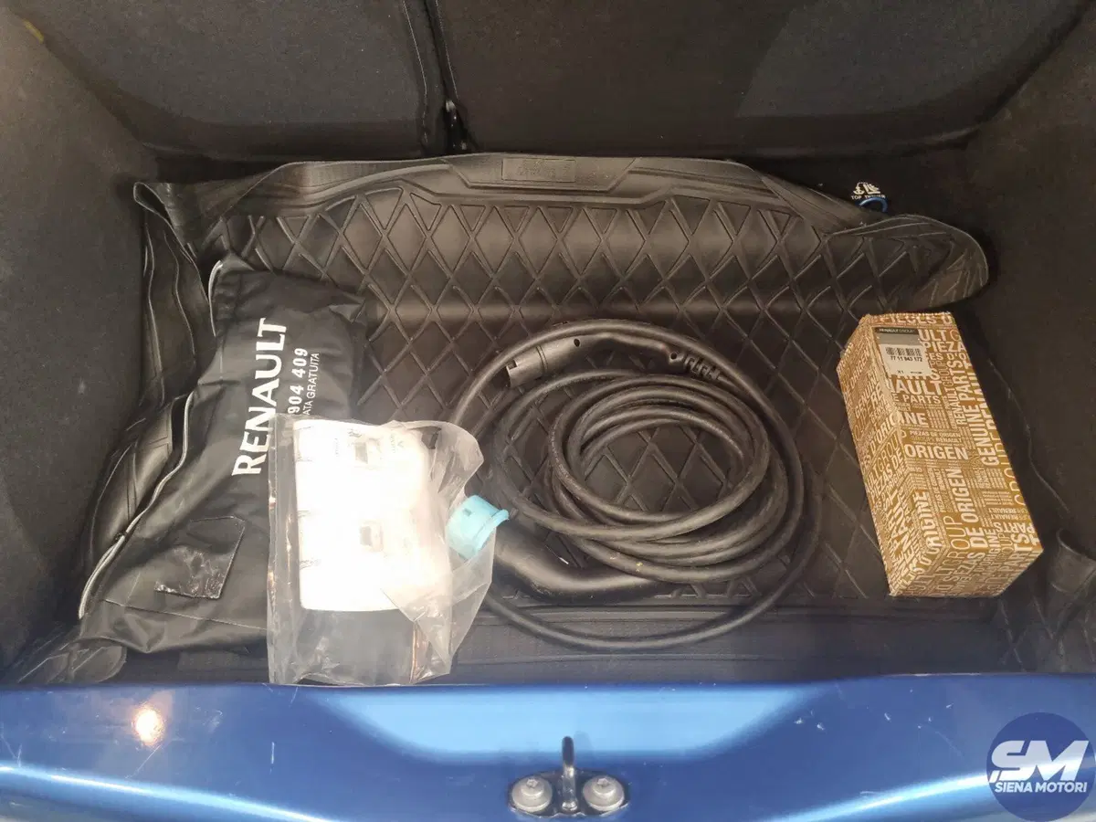 Renault Zoe usata a Siena (19)