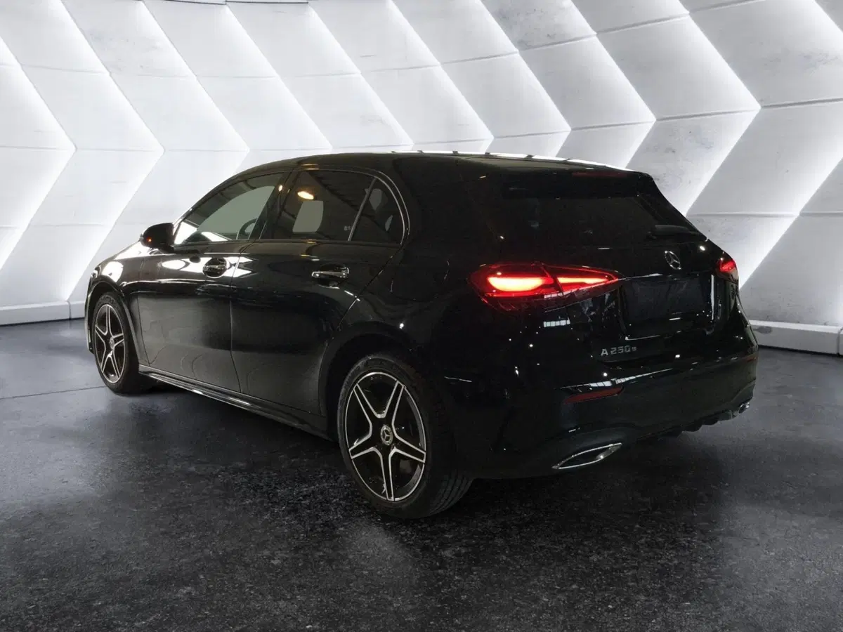 Mercedes-Benz Classe A usata a Caserta (7)
