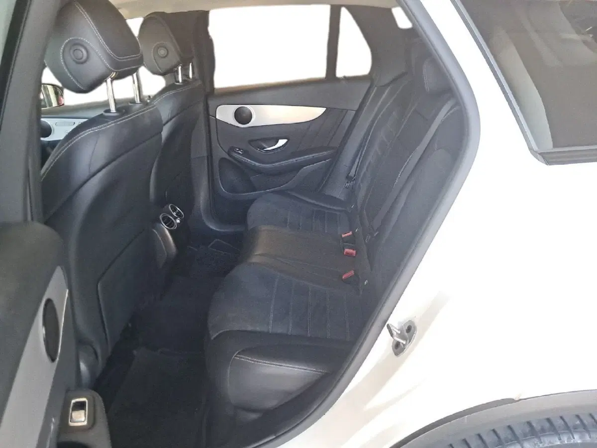 Mercedes-Benz GLC SUV usata a Salerno (8)