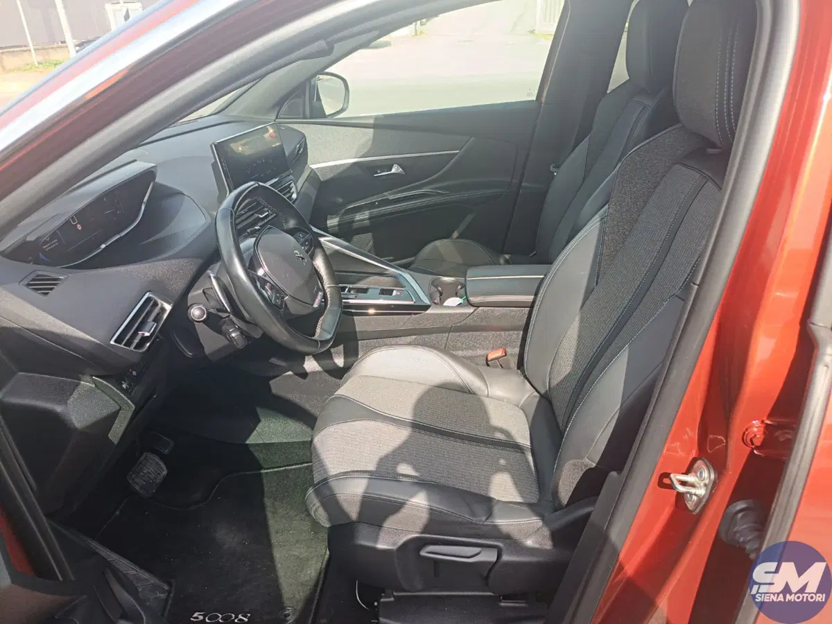 Peugeot 5008 usata a Siena (18)