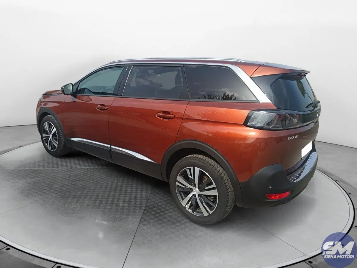 Peugeot 5008 usata a Siena (3)