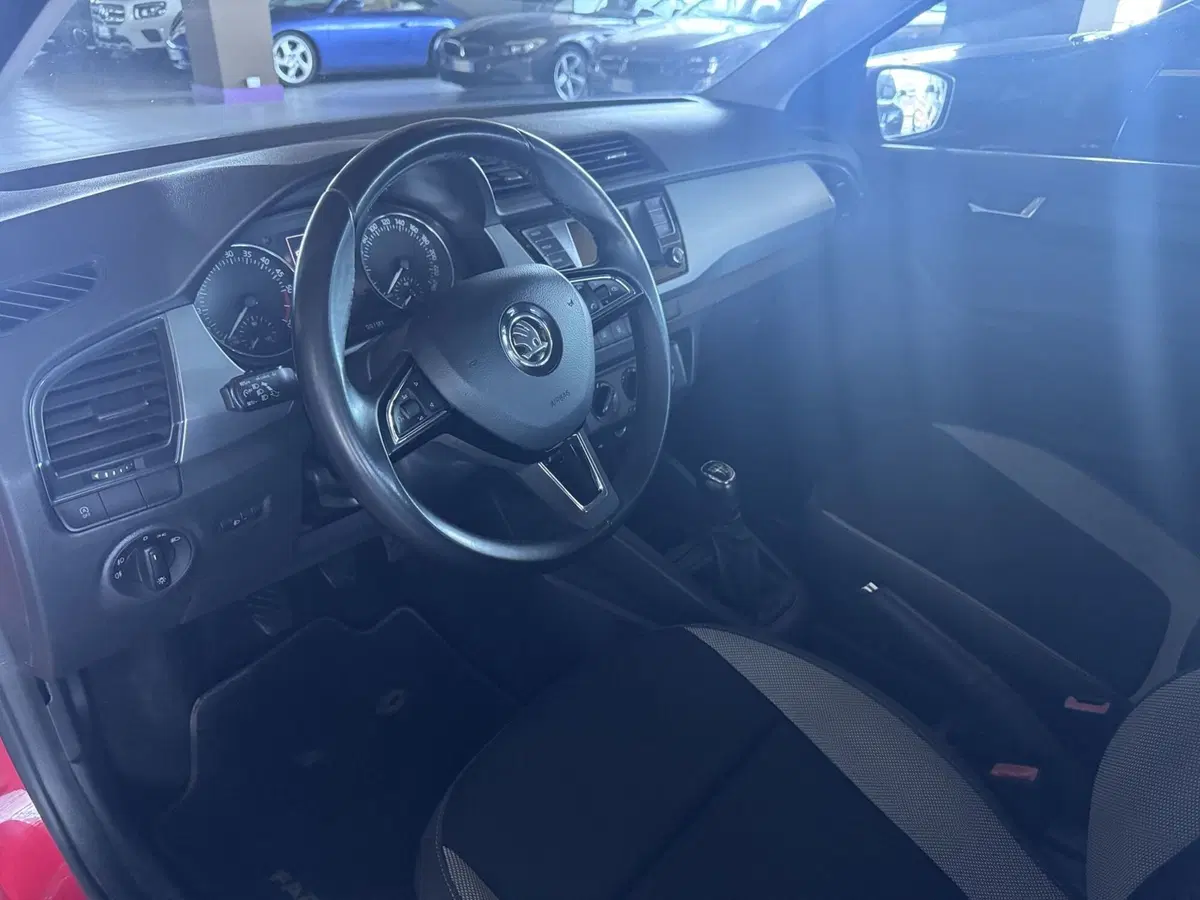 Skoda Fabia usata a Messina (7)