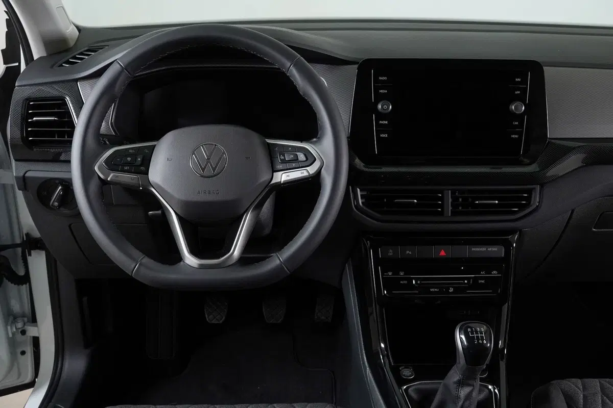 Volkswagen T-Cross nuova a Perugia (16)