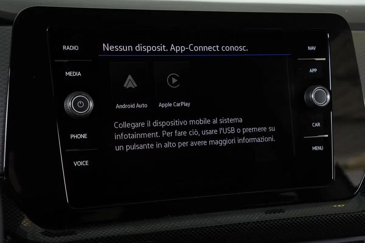 Volkswagen T-Cross nuova a Perugia (18)