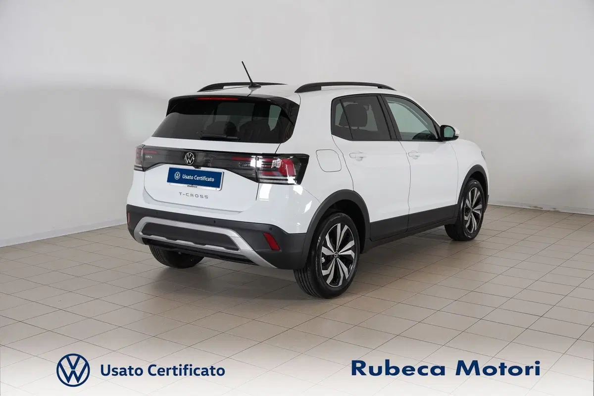 Volkswagen T-Cross nuova a Perugia (4)