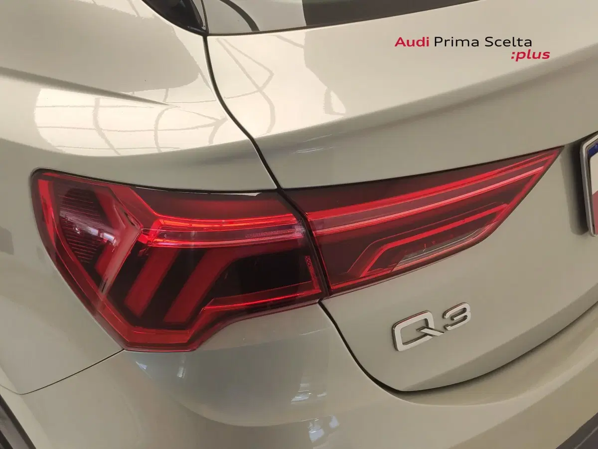 Audi Q3 Sportback usata a Avellino (10)