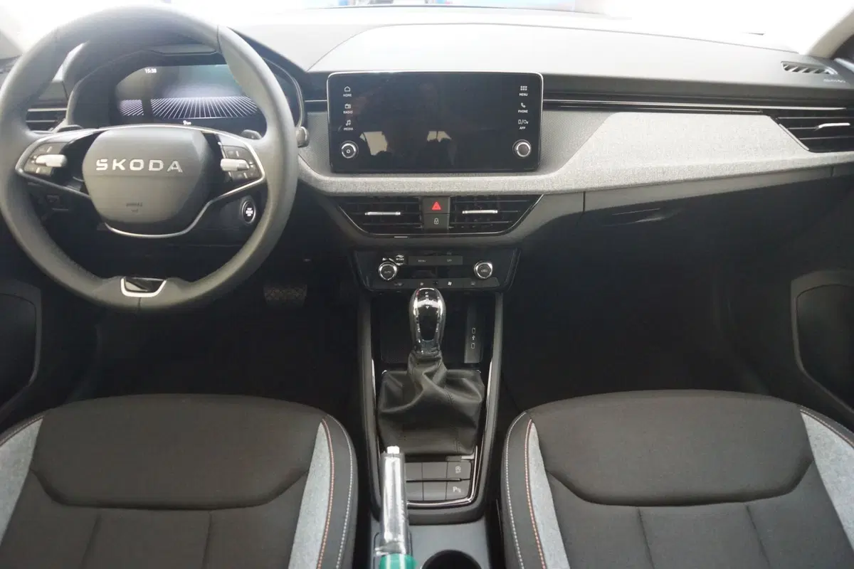Skoda Kamiq nuova a Torino (12)