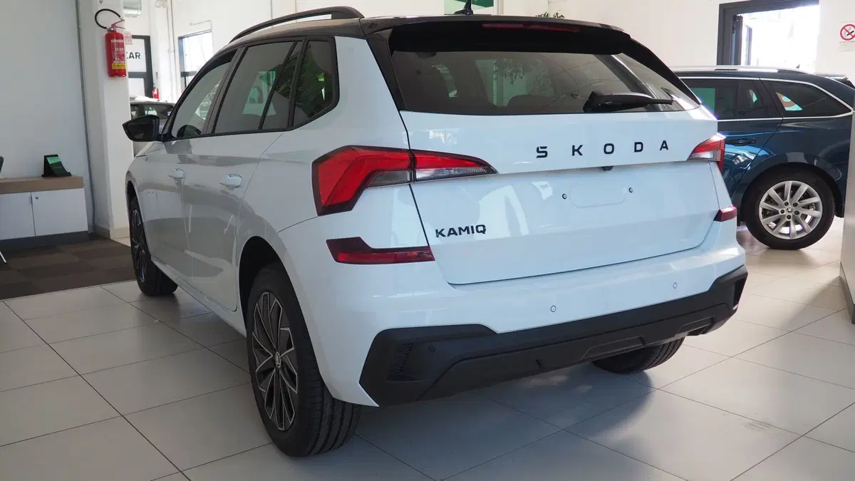 Skoda Kamiq nuova a Torino (7)