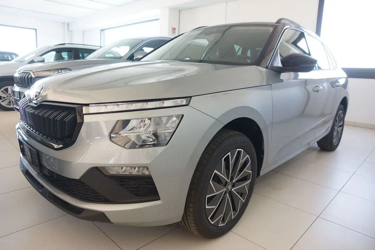 Skoda Kamiq nuova a Torino (10)