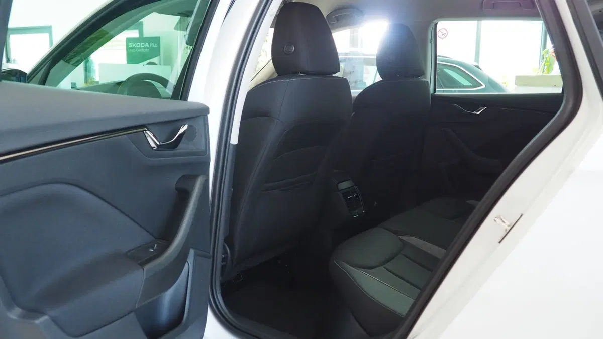 Skoda Kamiq nuova a Torino (19)