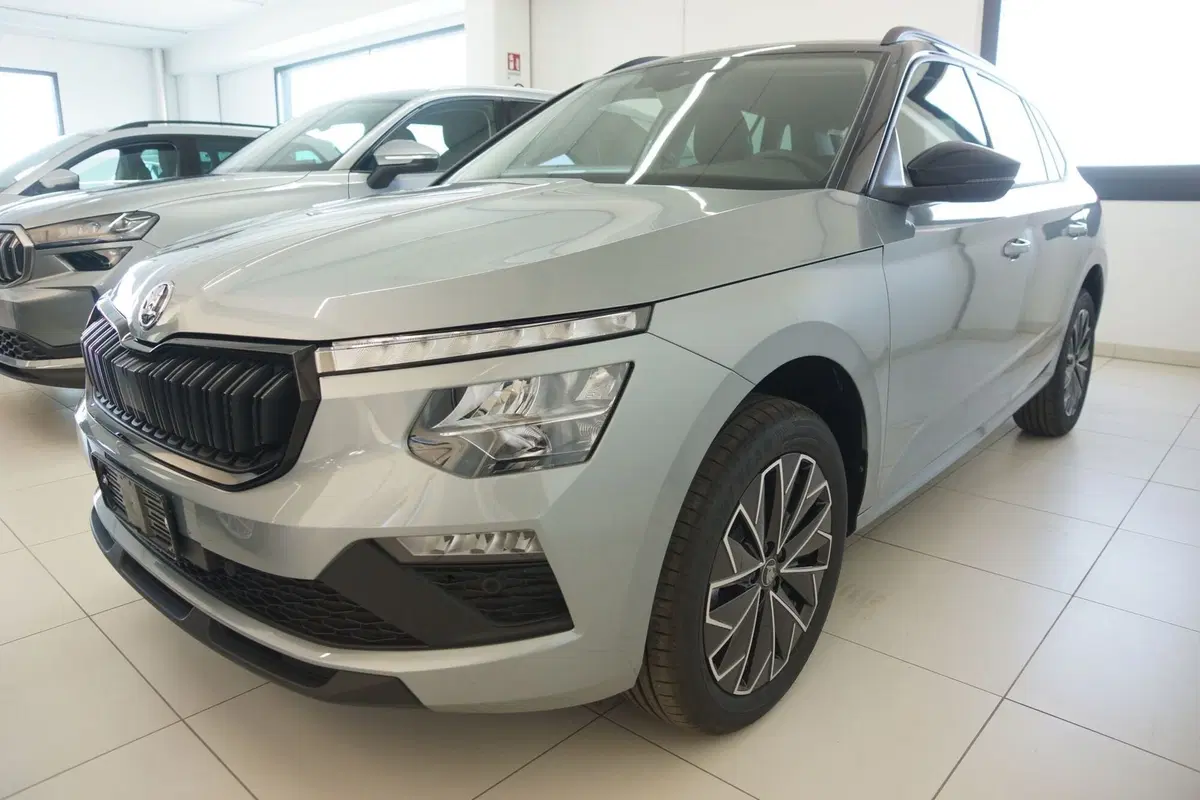 Skoda Kamiq nuova a Torino (5)
