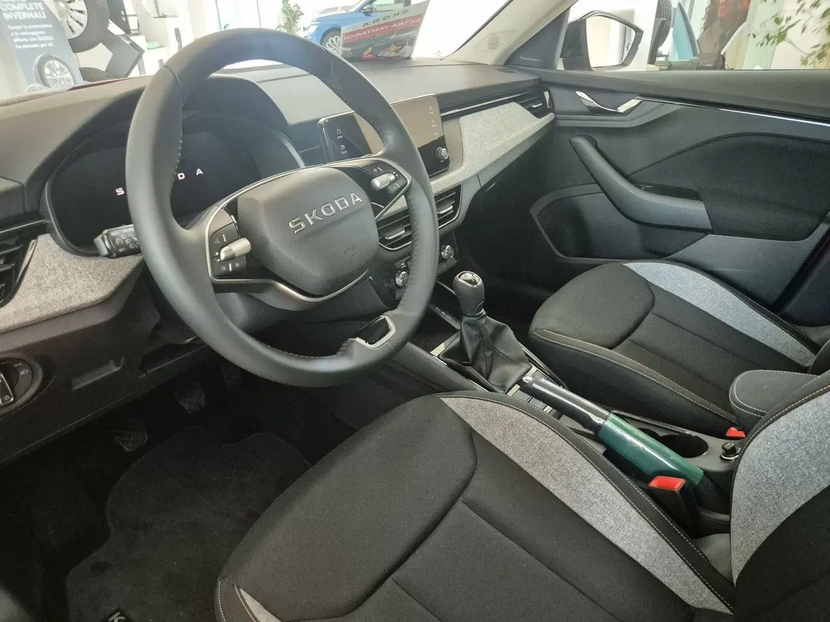 Skoda Kamiq nuova a Torino (13)