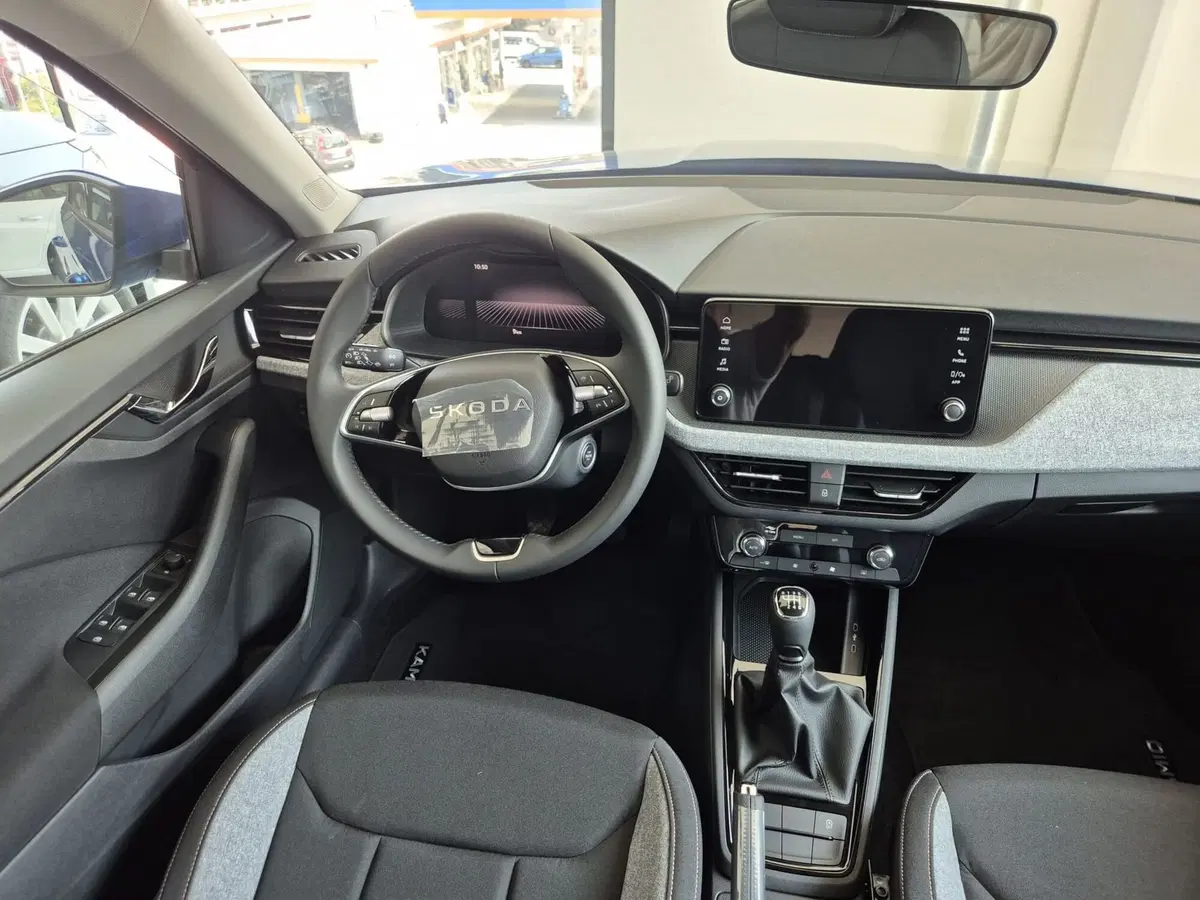 Skoda Kamiq nuova a Torino (14)