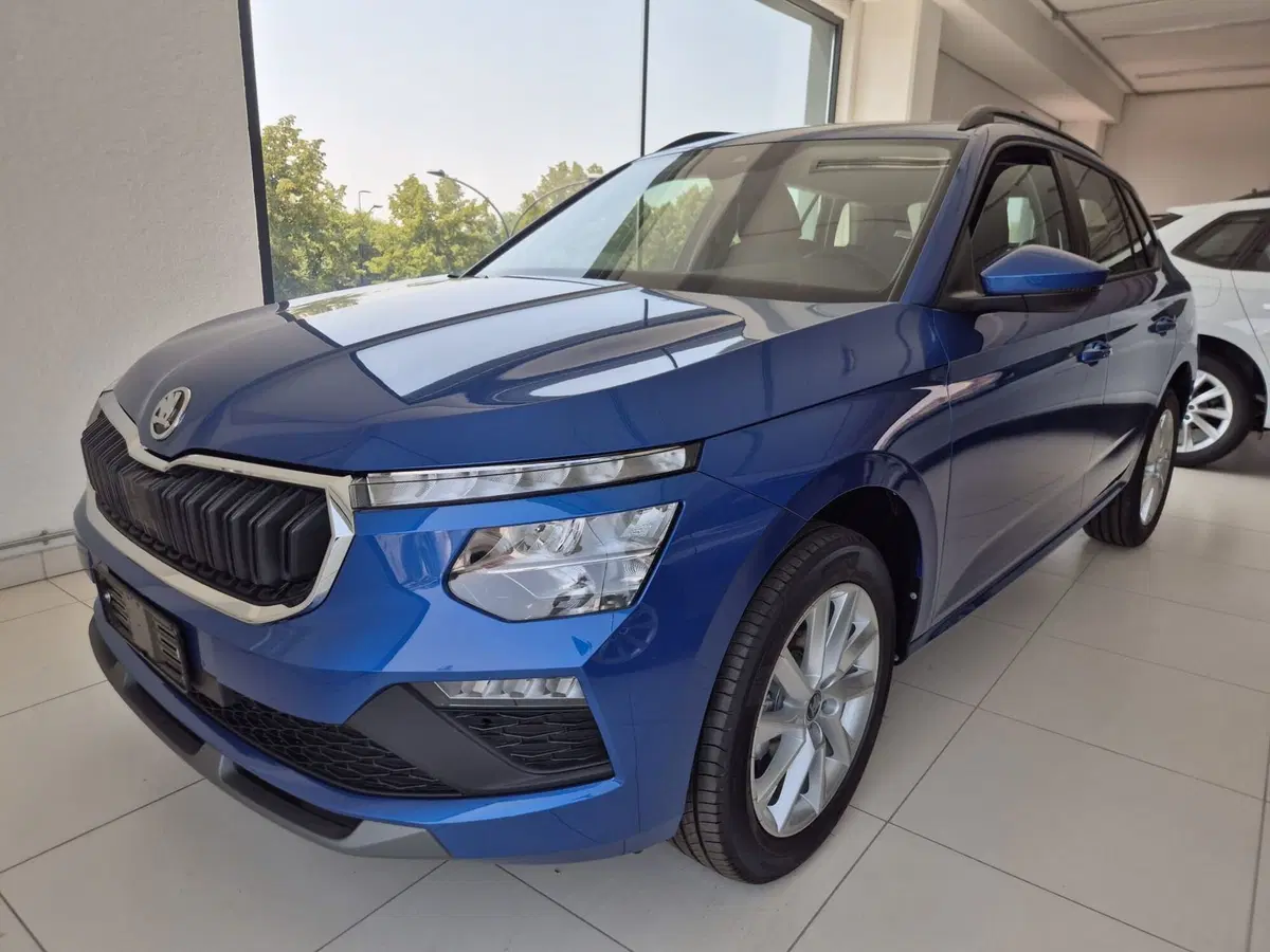 Skoda Kamiq nuova a Torino (4)