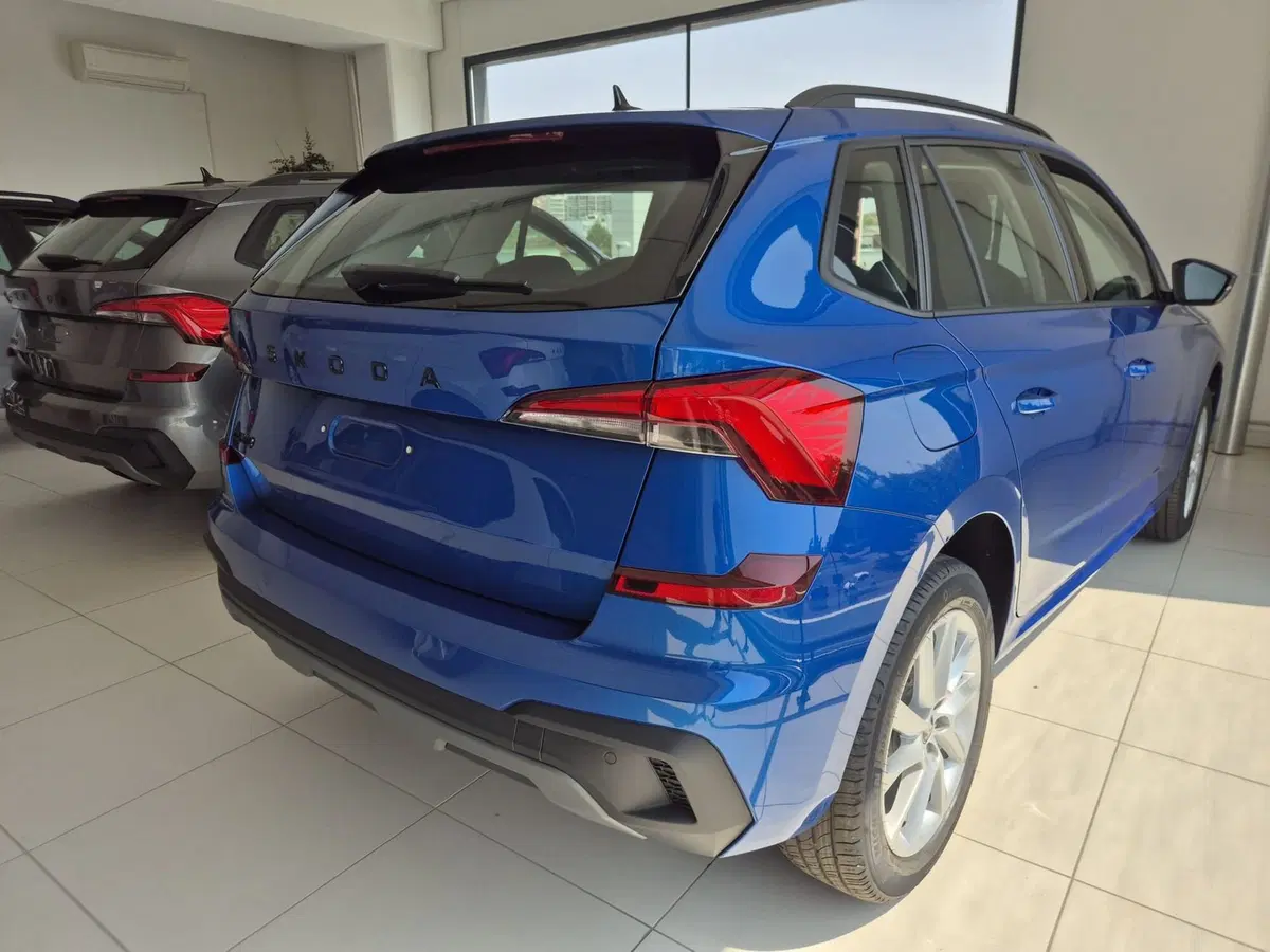 Skoda Kamiq nuova a Torino (5)