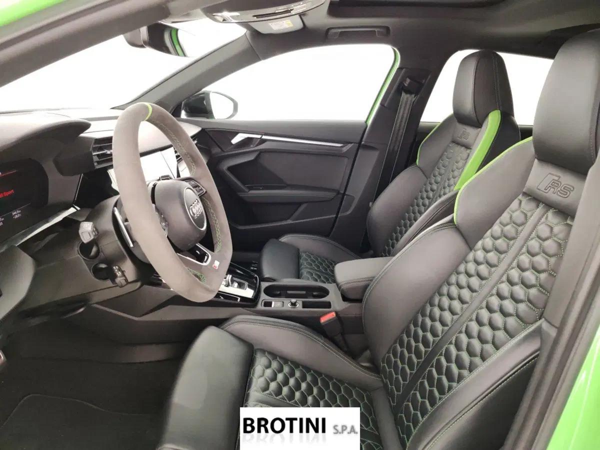Audi RS 3 Sportback usata a Massa-Carrara (7)