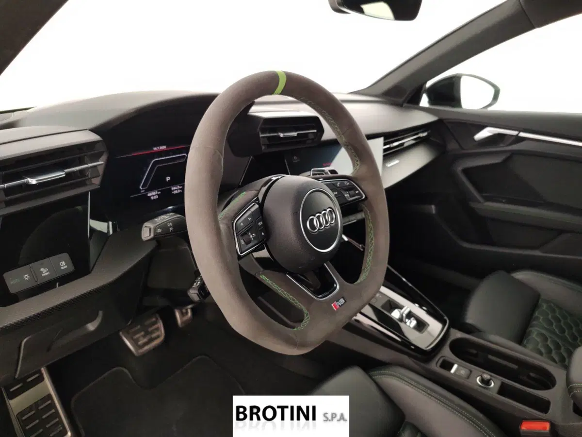 Audi RS 3 Sportback usata a Massa-Carrara (8)