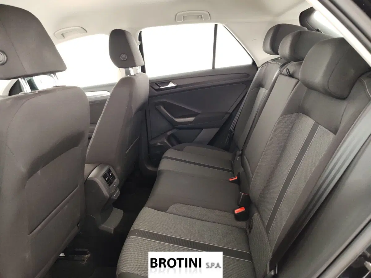 Volkswagen T-Roc usata a Massa-Carrara (10)
