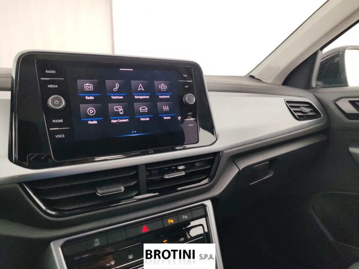 Volkswagen T-Roc usata a Massa-Carrara (12)