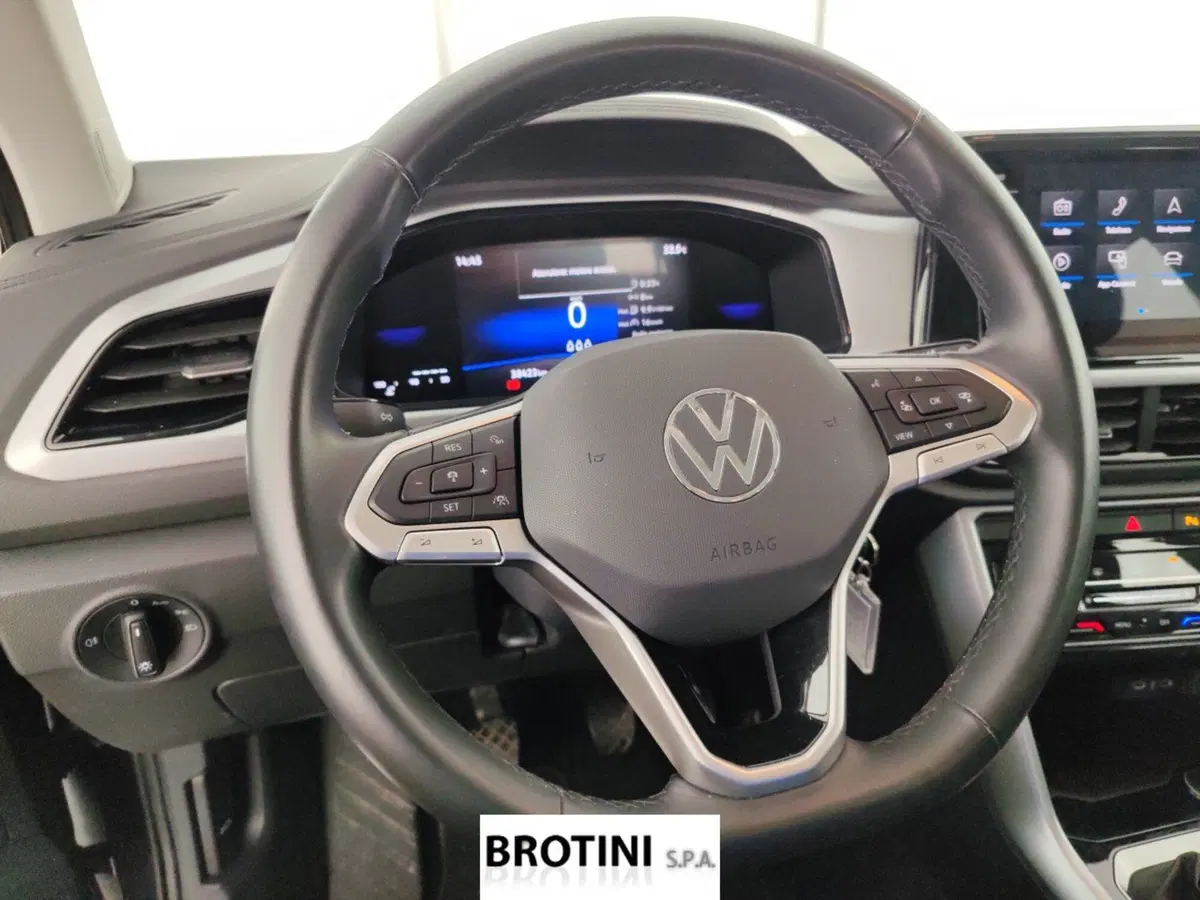 Volkswagen T-Roc usata a Massa-Carrara (14)
