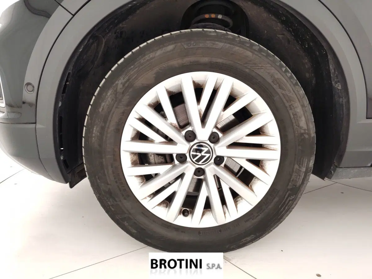 Volkswagen T-Roc usata a Massa-Carrara (6)