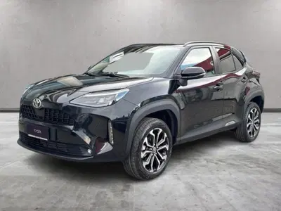 Toyota Yaris Cross 1.5h GR Sport Black Sky fwd 116cv e-cvt nuova a Perugia