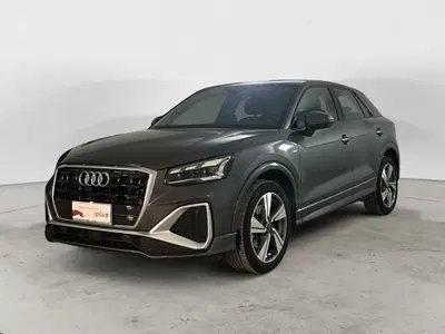 Audi Q2 35 2.0 tdi S line edition s-tronic del 2024 usata a Nola