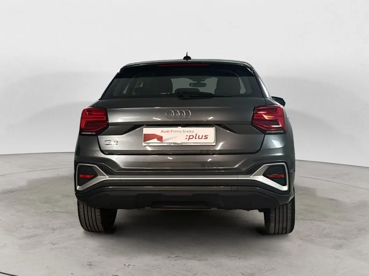 Audi Q2 usata a Napoli (6)