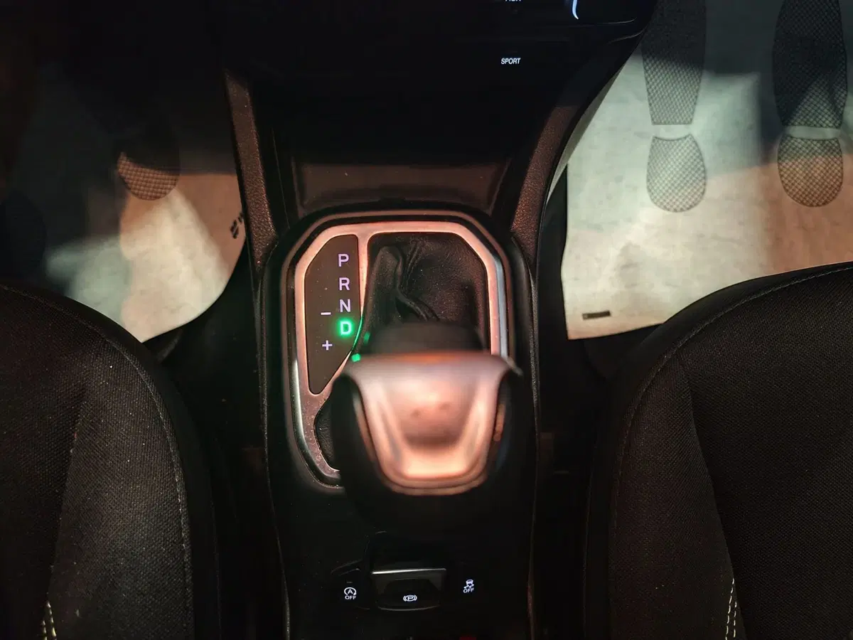 Jeep Renegade usata a Milano (12)