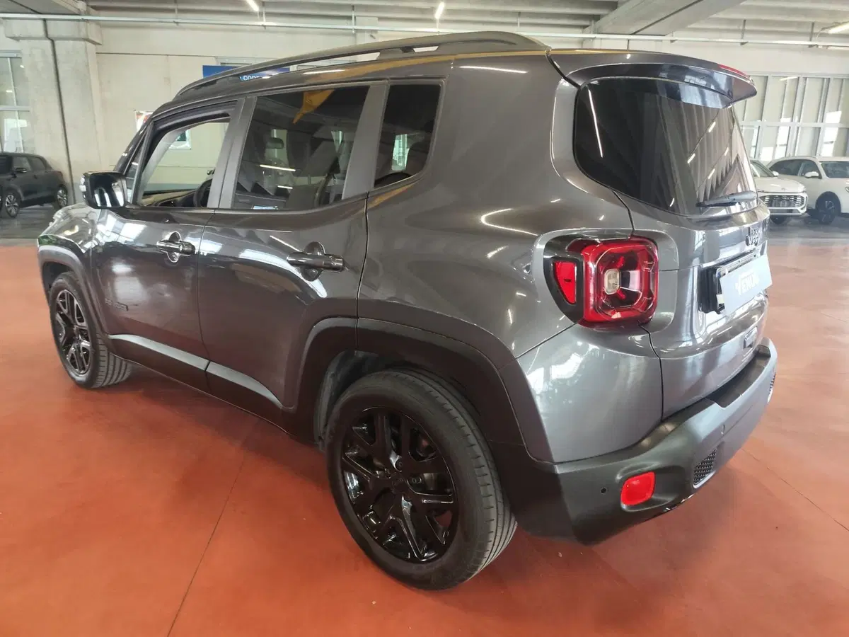 Jeep Renegade usata a Milano (4)