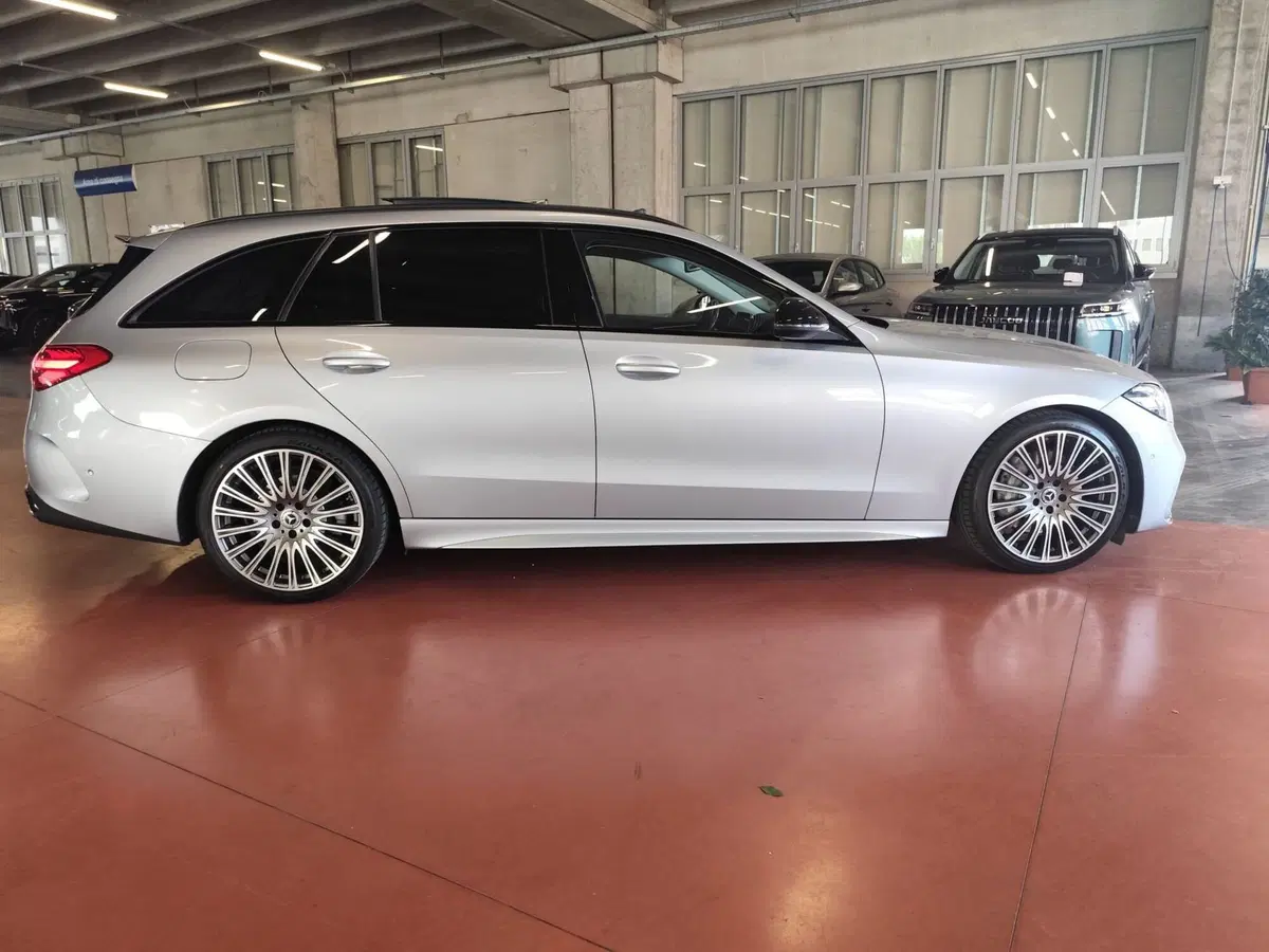Mercedes-Benz Classe C Station Wagon usata a Milano (7)