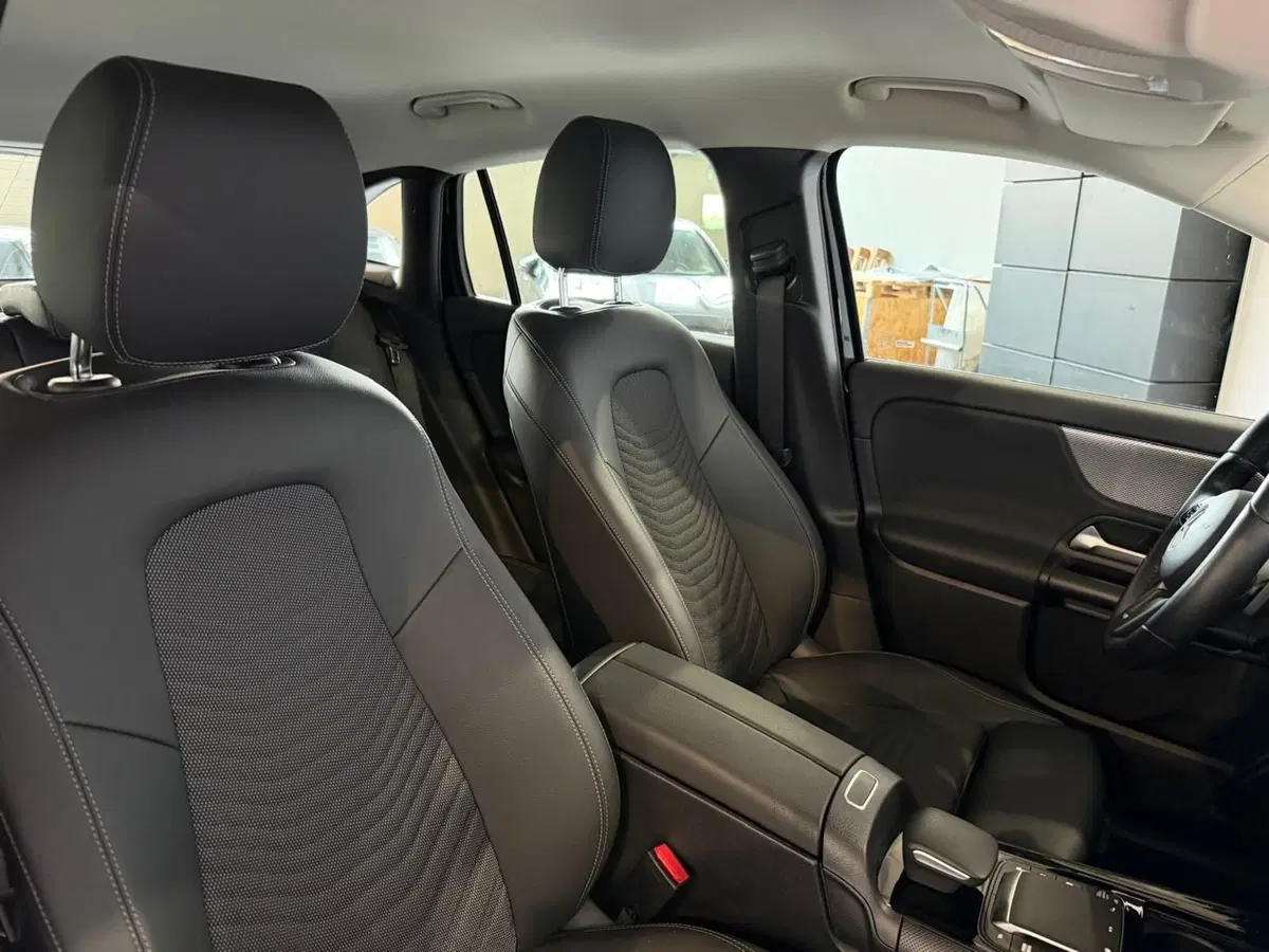 Mercedes-Benz GLA SUV usata a Monza e Brianza (14)