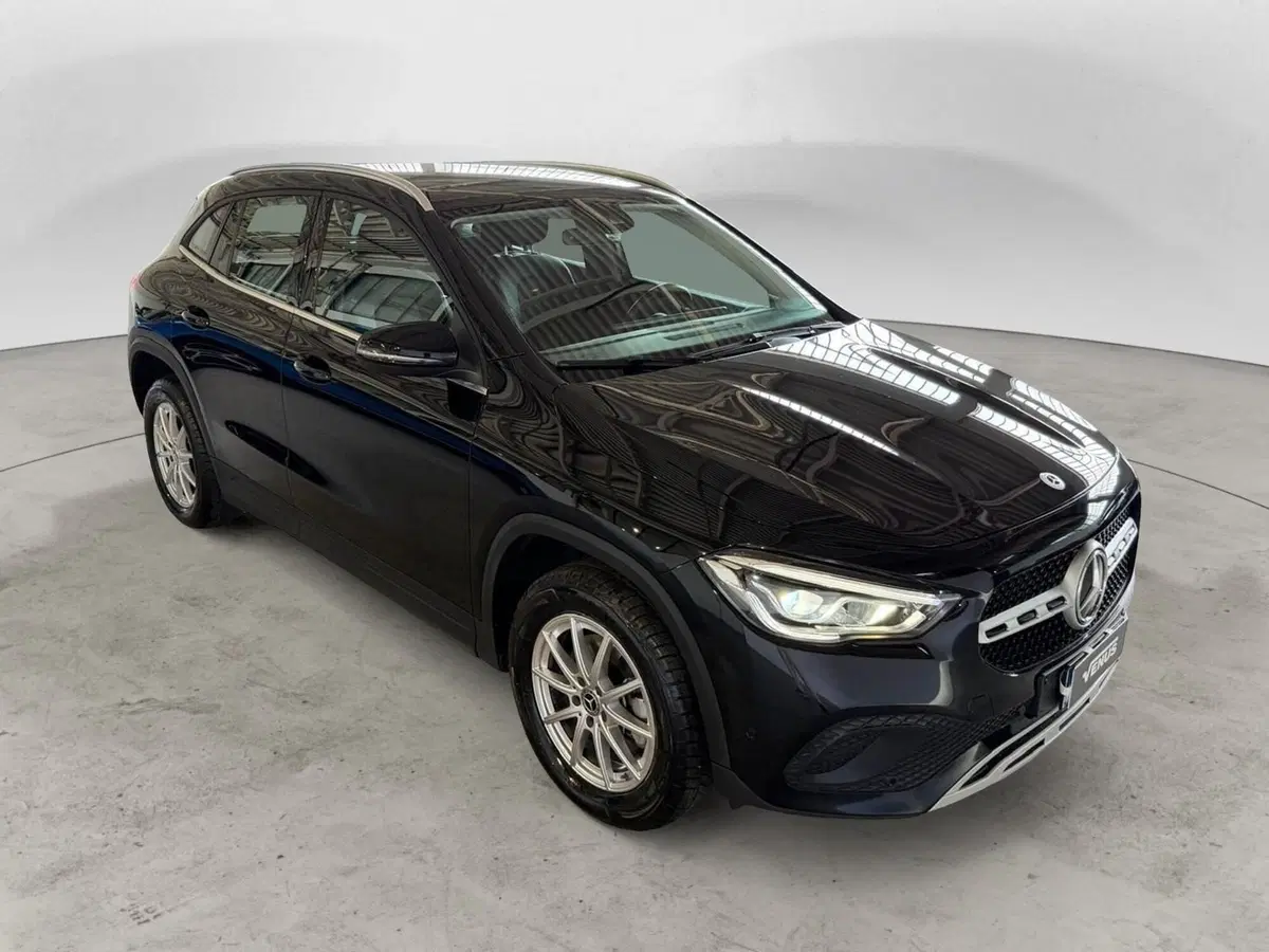 Mercedes-Benz GLA SUV usata a Monza e Brianza (16)
