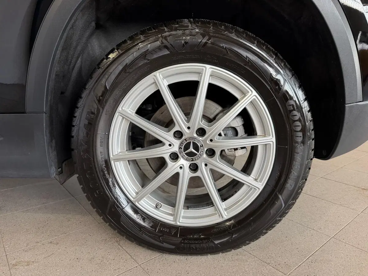 Mercedes-Benz GLA SUV usata a Monza e Brianza (19)