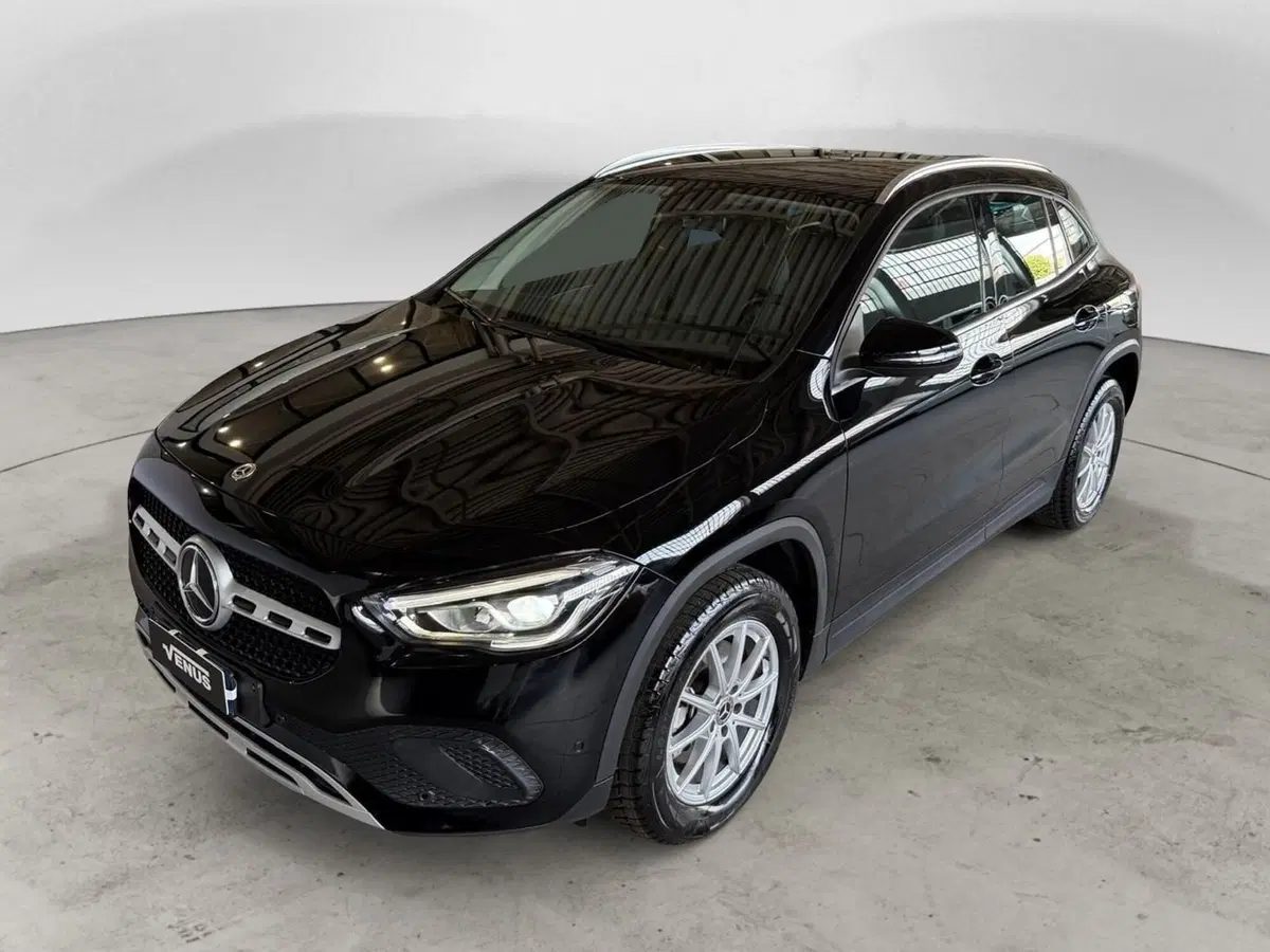 Mercedes-Benz GLA SUV usata a Monza e Brianza (2)