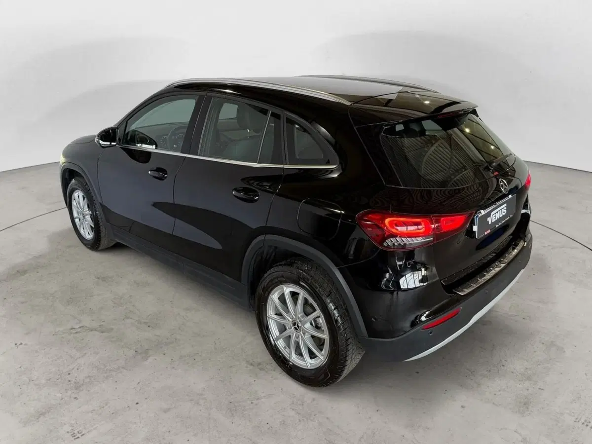 Mercedes-Benz GLA SUV usata a Monza e Brianza (4)