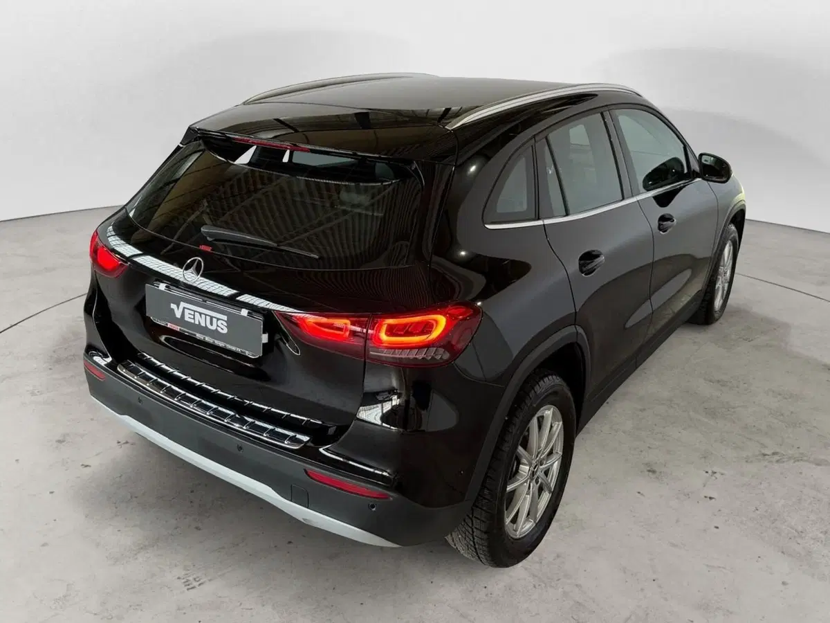 Mercedes-Benz GLA SUV usata a Monza e Brianza (6)